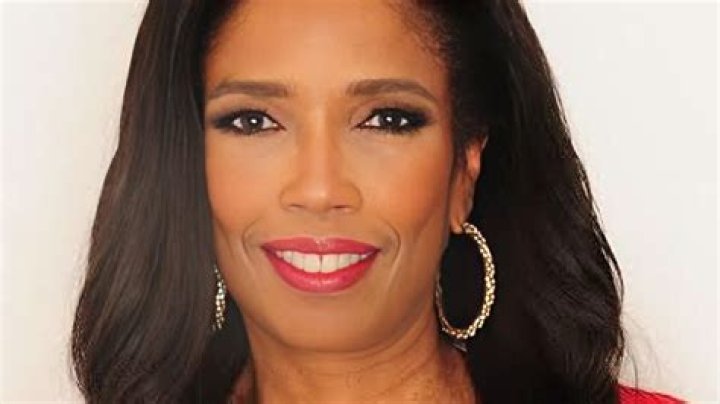 Areva Martin – Biography, Husband, CNN Activist and Legal Analyst Info