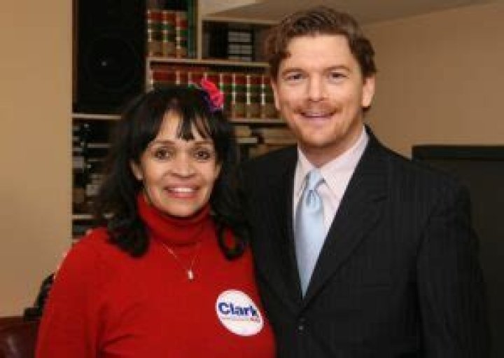 Meet Dorothy Bowles Ford and Harold Sr. ·