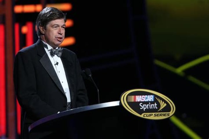 Mike Joy |