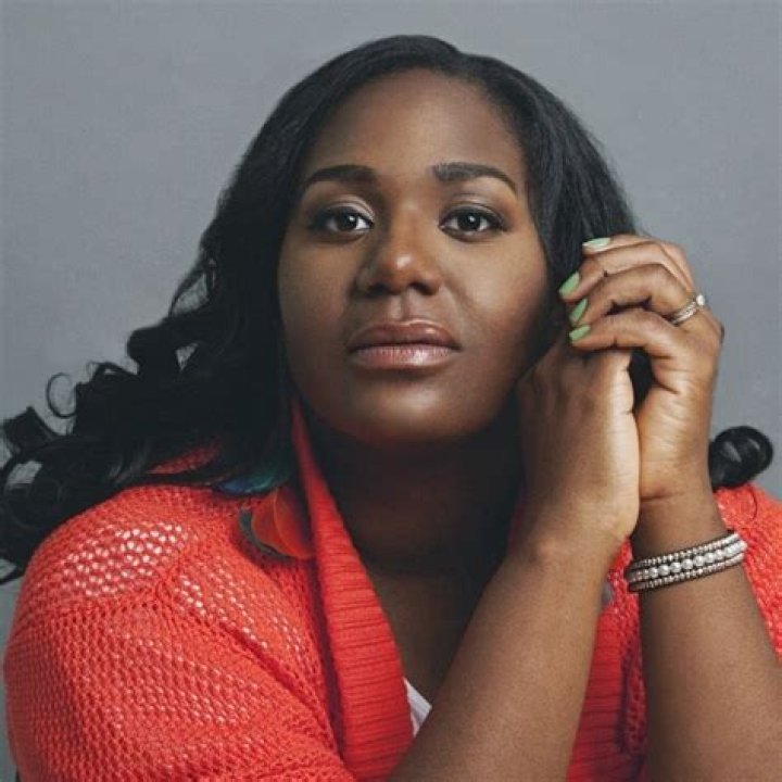 Naomi Raine Bio, Wiki, Age, Family, Husband, Songs, Albums and Net Worth ·
