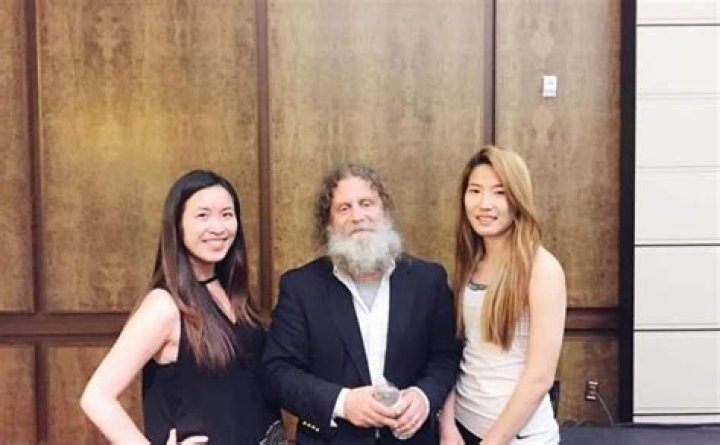 Unveiling The Inspiring World Of Robert Sapolsky's Wife